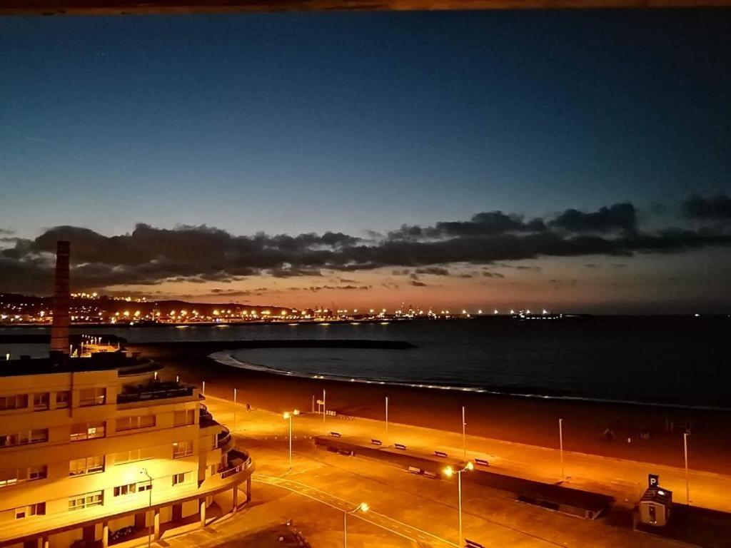 El Sexto De La Playa + Parking Gratis Apartman Gijón Kültér fotó